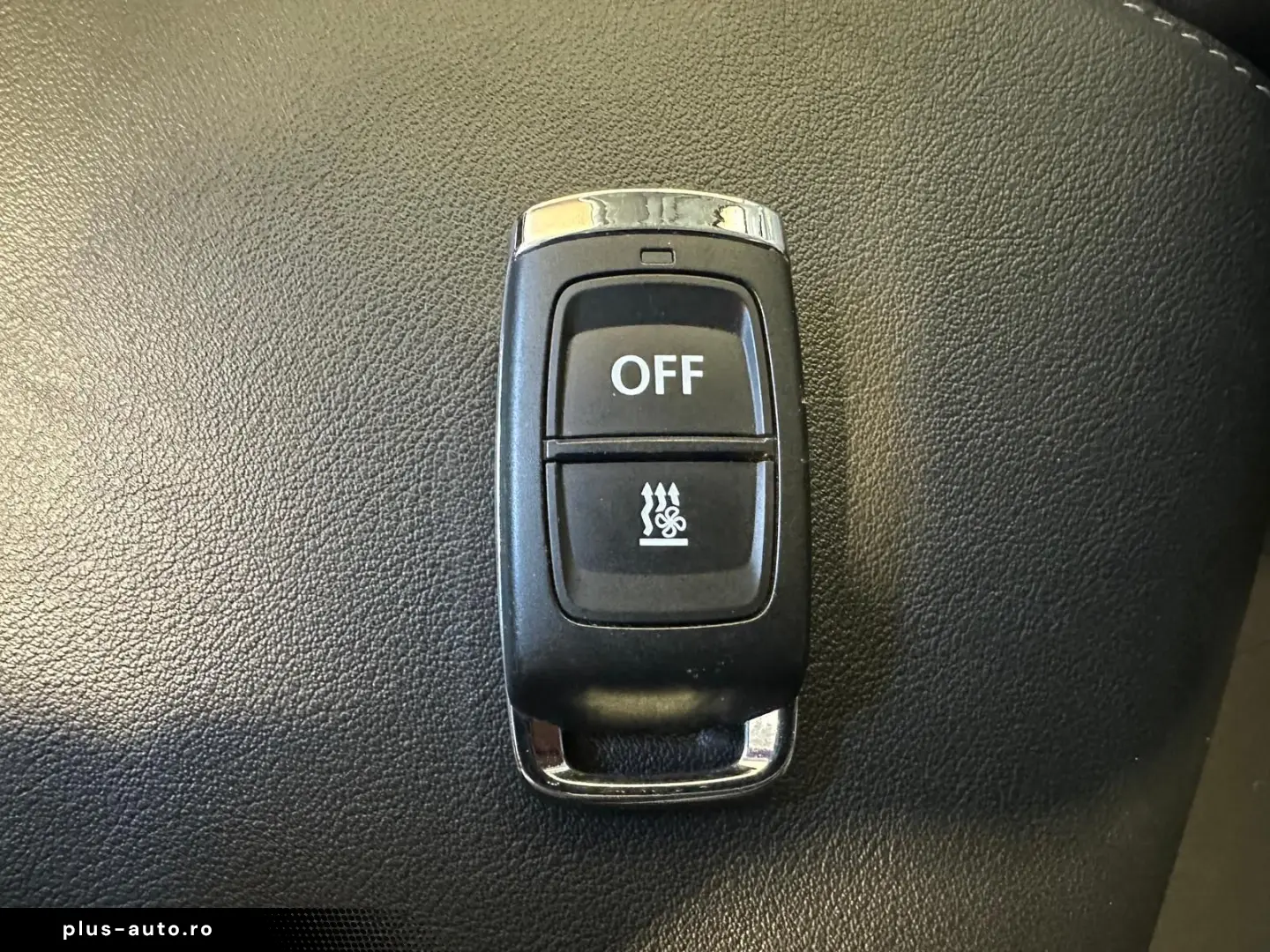 SKODA Karoq 2.0 TDI DSG Ambition 4x4
