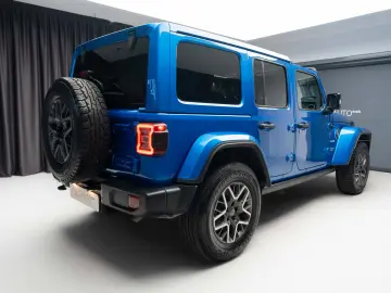 2021 Jeep Wrangler Unlimited Sahara Hybrid