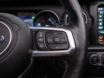 2021 Jeep Wrangler Unlimited Sahara Hybrid