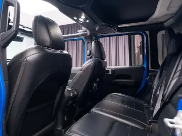 2021 Jeep Wrangler Unlimited Sahara Hybrid