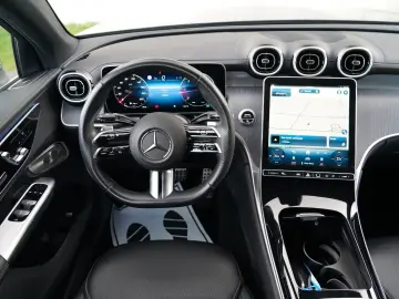 MERCEDES-BENZ GLC300d Coupe 4M 2x AMG DIGITAL MEM BURMESTER