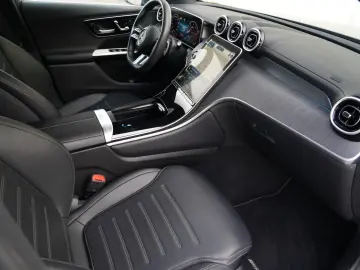 MERCEDES-BENZ GLC300d Coupe 4M 2x AMG DIGITAL MEM BURMESTER