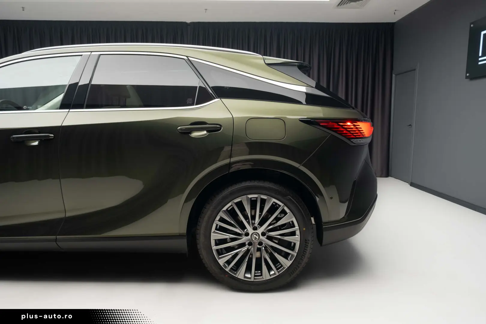Lexus RX450H  Luxury - Auto NOU - STOC