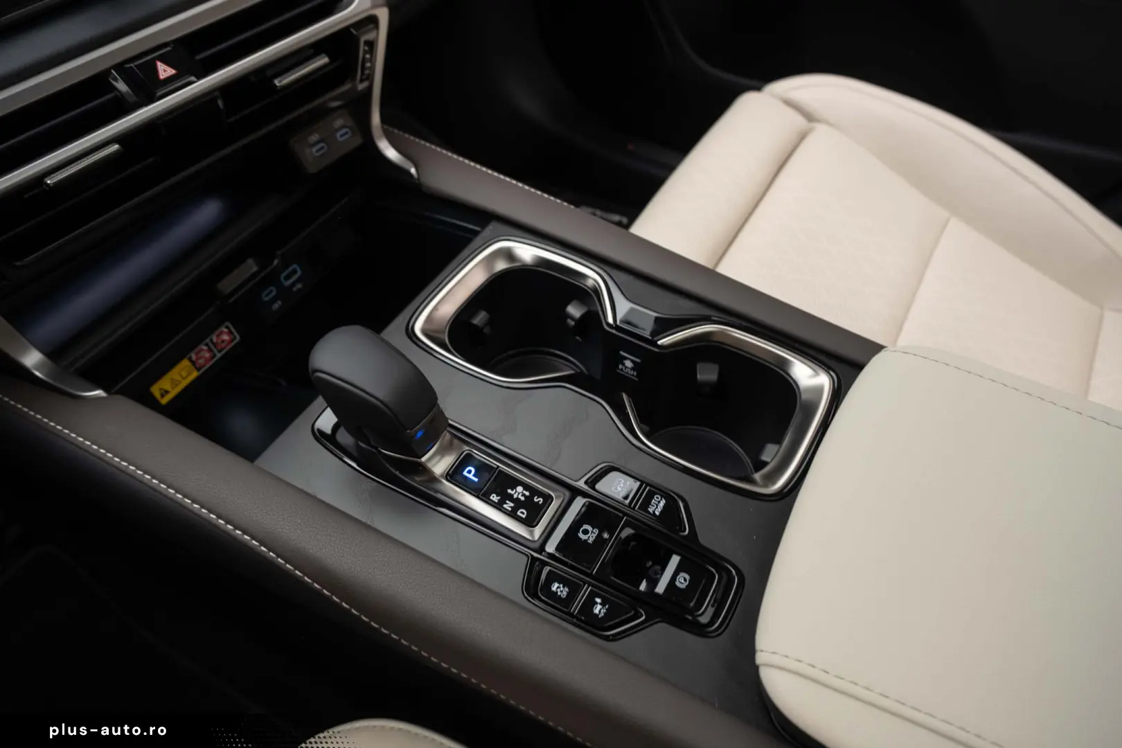 Lexus RX450H  Luxury - Auto NOU - STOC