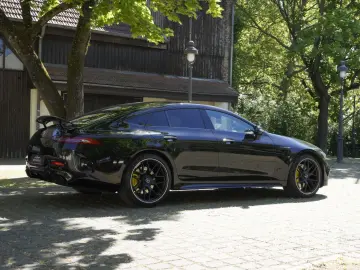 MERCEDES-BENZ AMG GT 53 4Matic  Perfor V8 Kit~Pano~MBUX VOLL