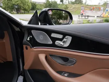 MERCEDES-BENZ AMG GT 53 4Matic  Perfor V8 Kit~Pano~MBUX VOLL