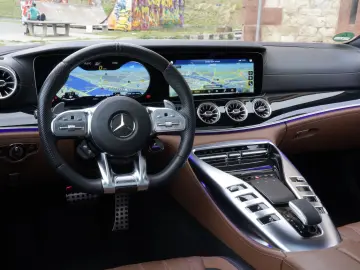 MERCEDES-BENZ AMG GT 53 4Matic  Perfor V8 Kit~Pano~MBUX VOLL