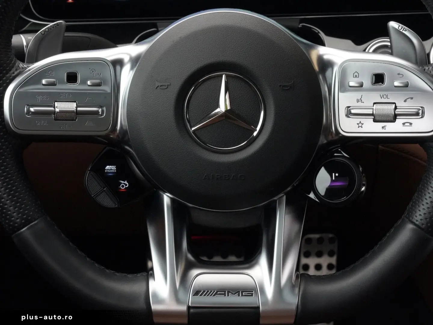 MERCEDES-BENZ AMG GT 53 4Matic  Perfor V8 Kit~Pano~MBUX VOLL