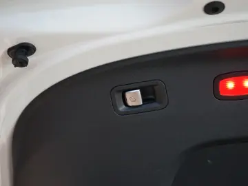MERCEDES-BENZ AMG GT 53 AMG 4M  HUD PANO AIR-SUSP 76…