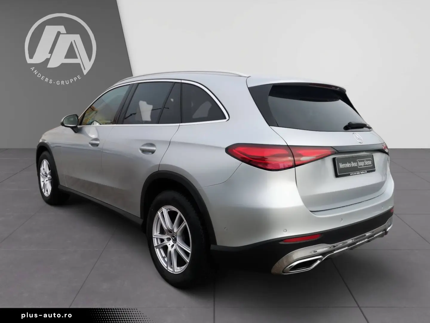 MERCEDES-BENZ GLC 220d 4M Avantgarde Distr LED 360 Kam Pano
