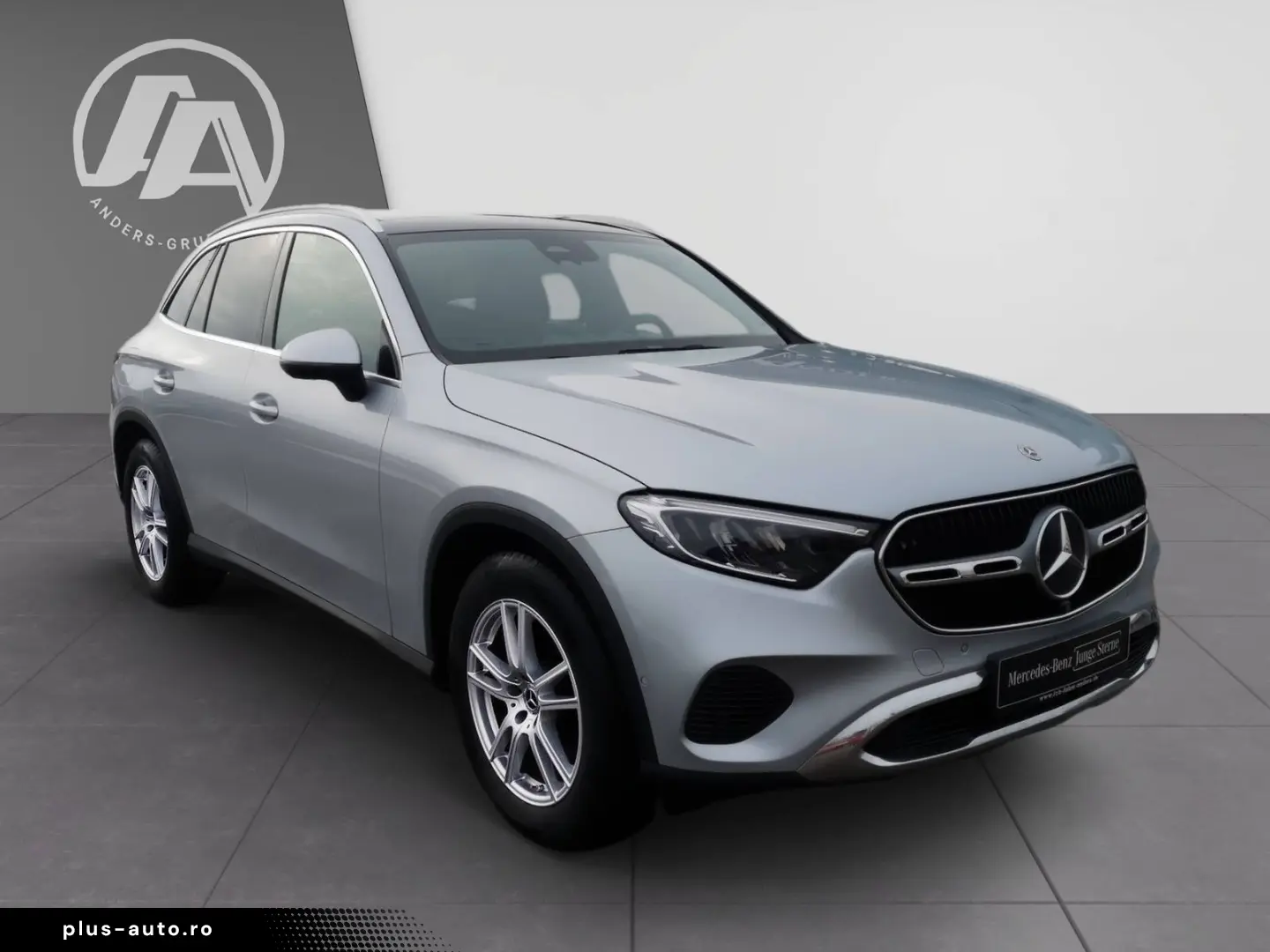 MERCEDES-BENZ GLC 220d 4M Avantgarde Distr LED 360 Kam Pano
