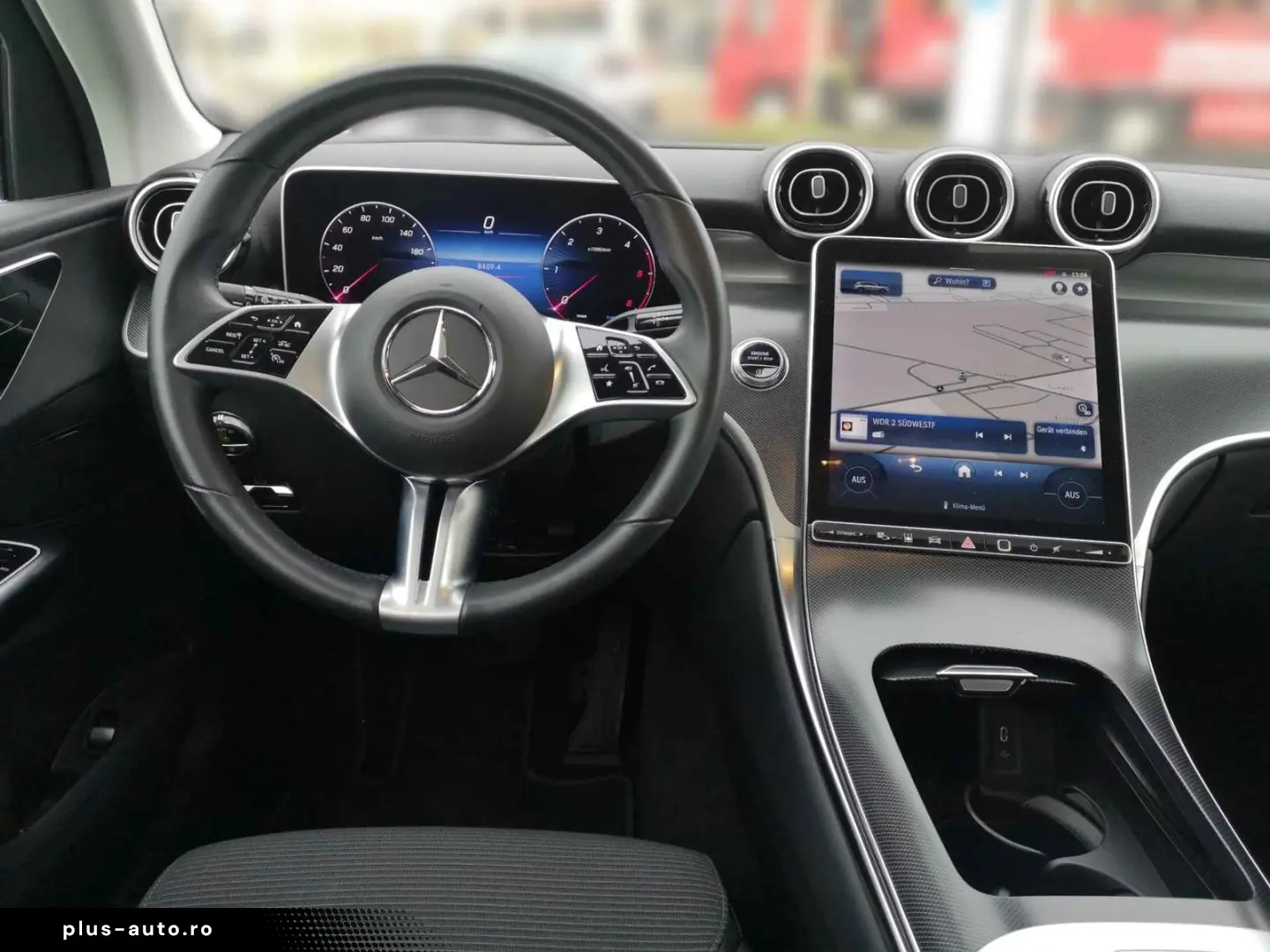 MERCEDES-BENZ GLC 220d 4M Avantgarde Distr LED 360 Kam Pano