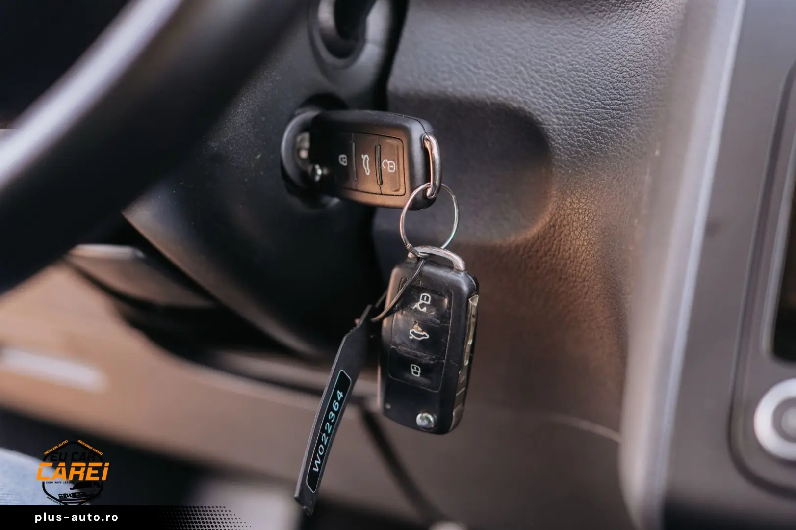 VW TOURAN 2.0 DIESEL 7 LOCURI