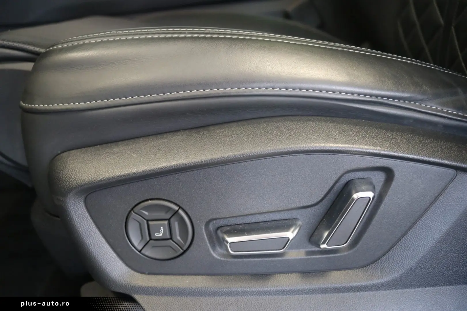 AUDI Q7  S-Line competition plus Laser Pano 7-Sitzer