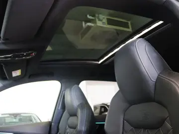 AUDI Q7  S-Line competition plus Laser Pano 7-Sitzer