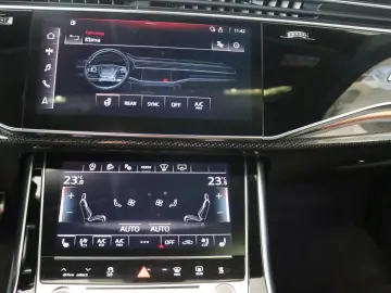 AUDI Q7  S-Line competition plus Laser Pano 7-Sitzer