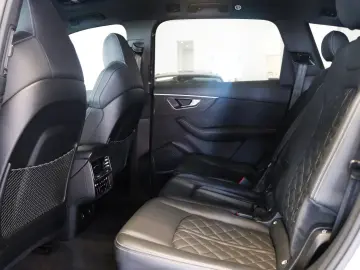 AUDI Q7  S-Line competition plus Laser Pano 7-Sitzer