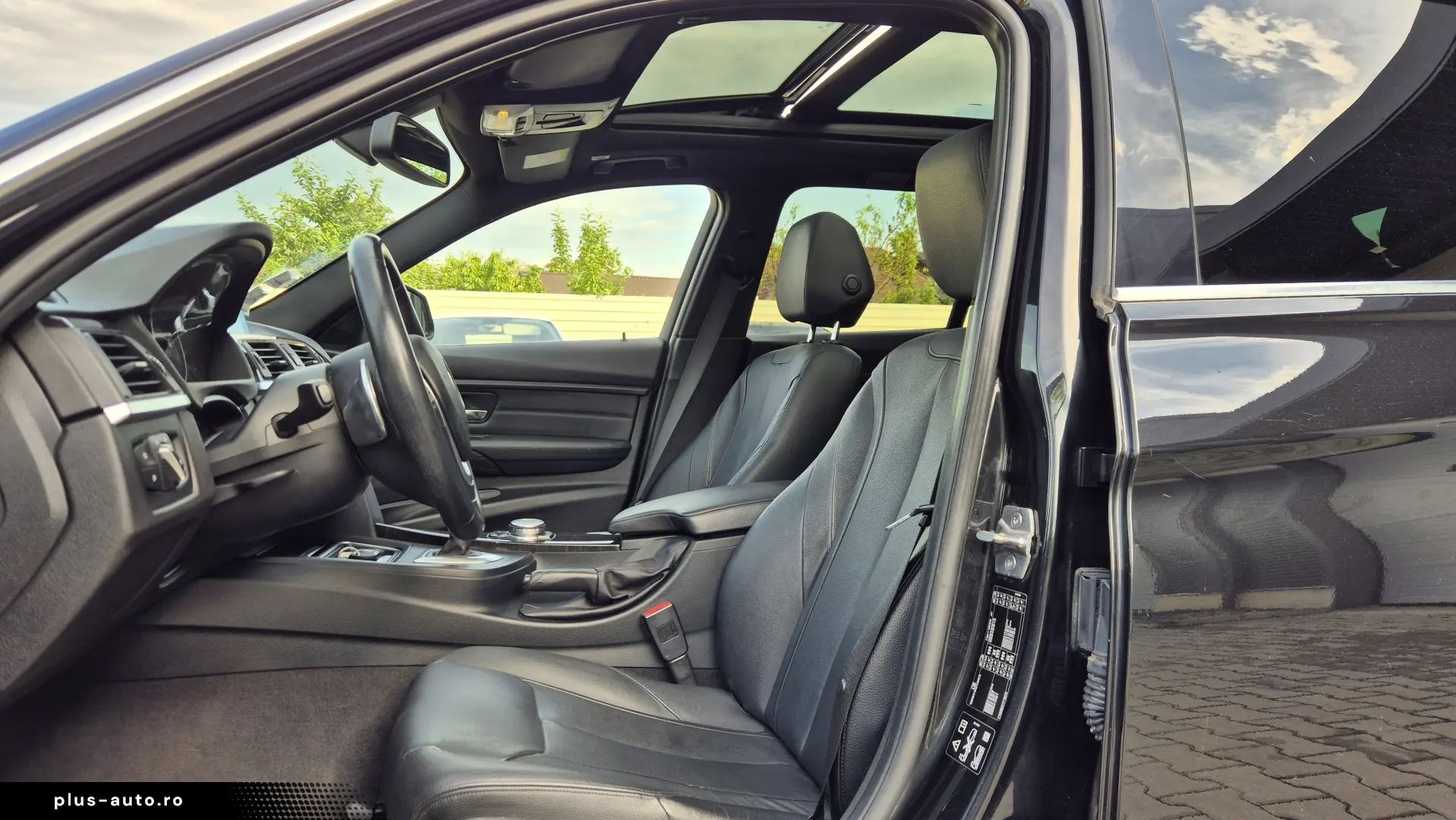 BMW 320xd LuxuryLine Aut 2015