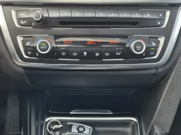 BMW 320xd LuxuryLine Aut 2015