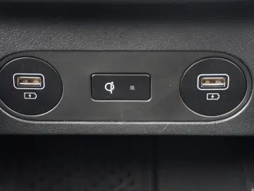 HYUNDAI Ioniq 5 Uniq 4WD Sitzbelüftung 360  Wärmepumpe