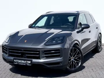 PORSCHE Cayenne 3.0 V6  MATRIX PANO HUD 360 CAM BOSE