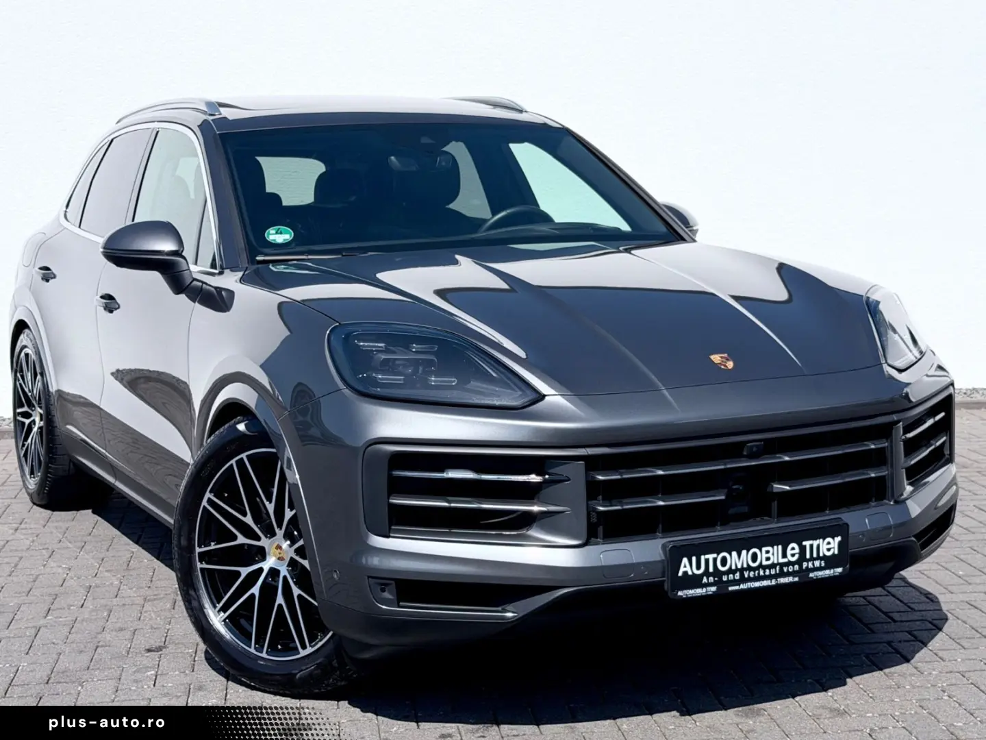 PORSCHE Cayenne 3.0 V6  MATRIX PANO HUD 360 CAM BOSE