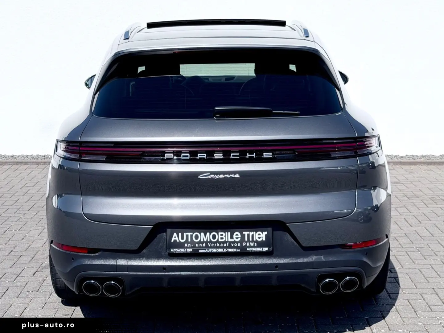 PORSCHE Cayenne 3.0 V6  MATRIX PANO HUD 360 CAM BOSE