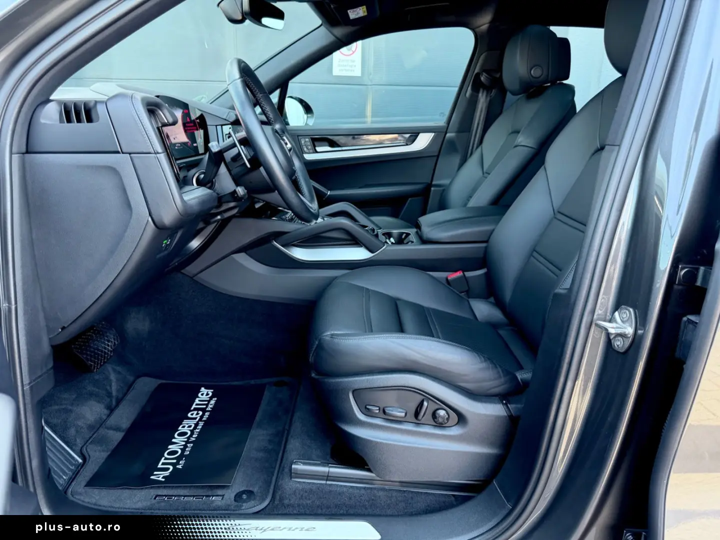 PORSCHE Cayenne 3.0 V6  MATRIX PANO HUD 360 CAM BOSE
