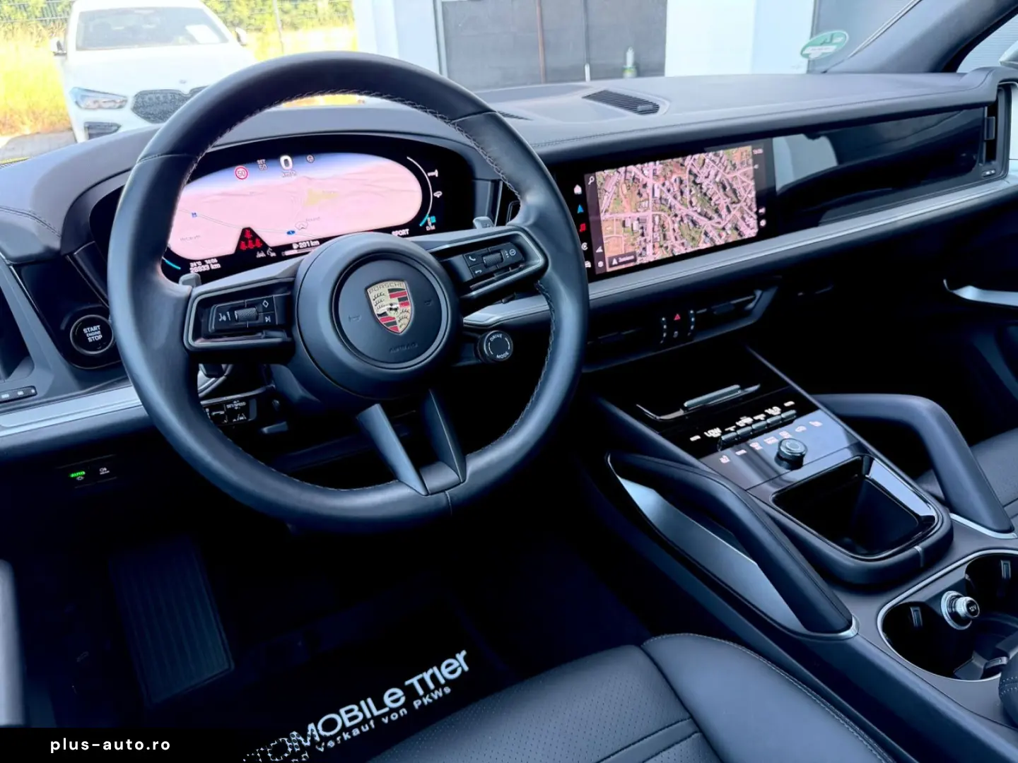 PORSCHE Cayenne 3.0 V6  MATRIX PANO HUD 360 CAM BOSE