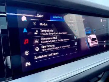 PORSCHE Cayenne 3.0 V6  MATRIX PANO HUD 360 CAM BOSE