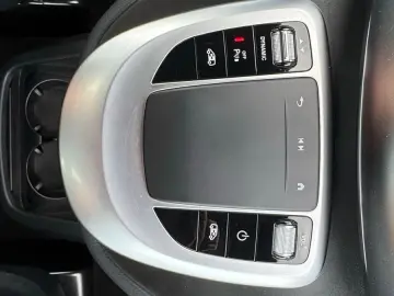 MERCEDES-BENZ EQV 300 AVANTGARDE Lang 360  LED ILS D&hellip;
