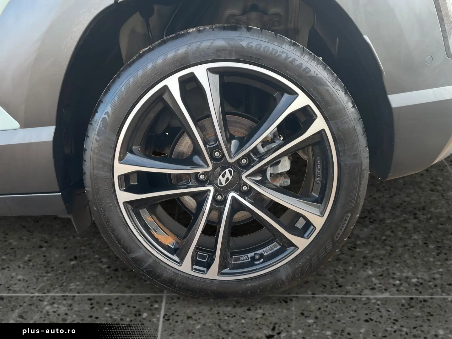 HYUNDAI Kona 1.6 4WD ( BOSE LEDER KAMERA )