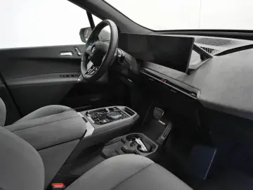 BMW iX xDrive45 M SPORTPAKET PRO 22 ALU ANH.KUPPLUNG