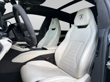 LAMBORGHINI Urus 4.0 V8 PHEV SE