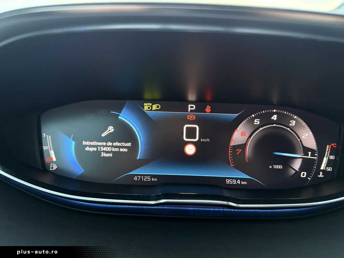 PEUGEOT 3008 1.2 PureTech Turbo S&S EAT8 Allure