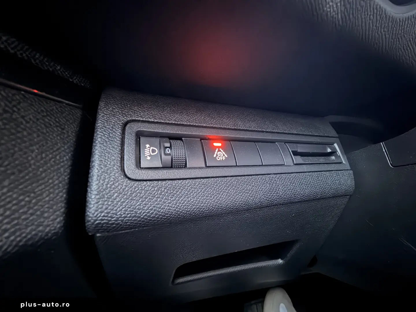PEUGEOT 3008 1.2 PureTech Turbo S&S EAT8 Allure