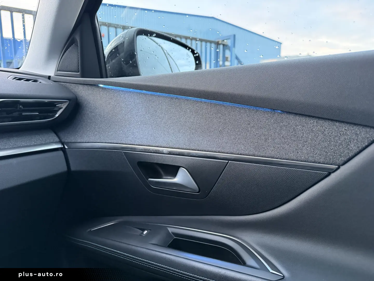 PEUGEOT 3008 1.2 PureTech Turbo S&S EAT8 Allure