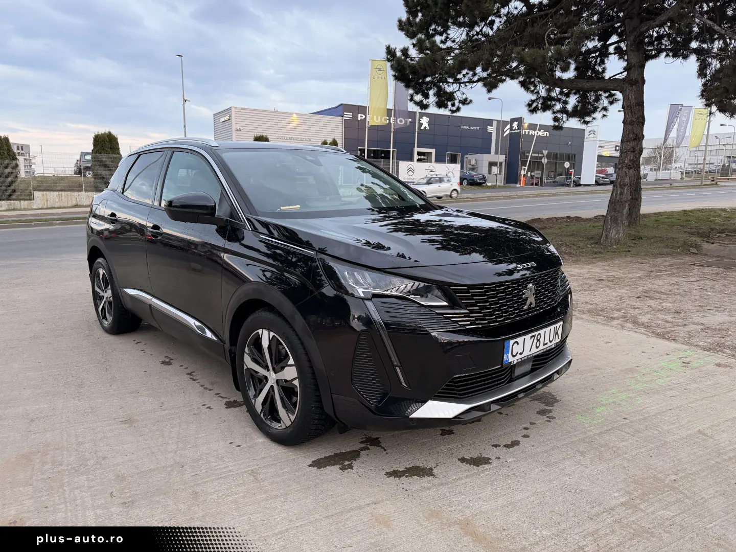 PEUGEOT 3008 1.2 PureTech Turbo S&S EAT8 Allure