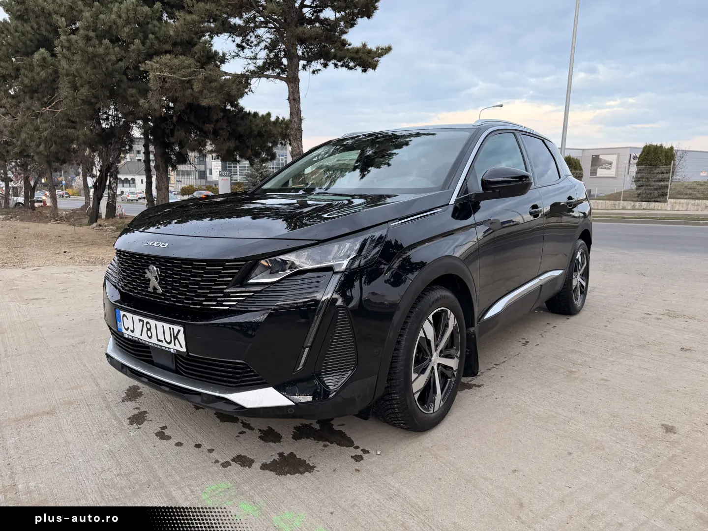 PEUGEOT 3008 1.2 PureTech Turbo S&S EAT8 Allure