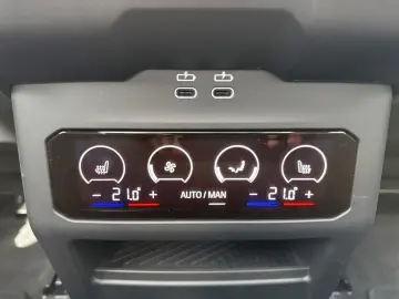 BMW M5 M DRIVERS Package 360  DAProf Pano AHK B W