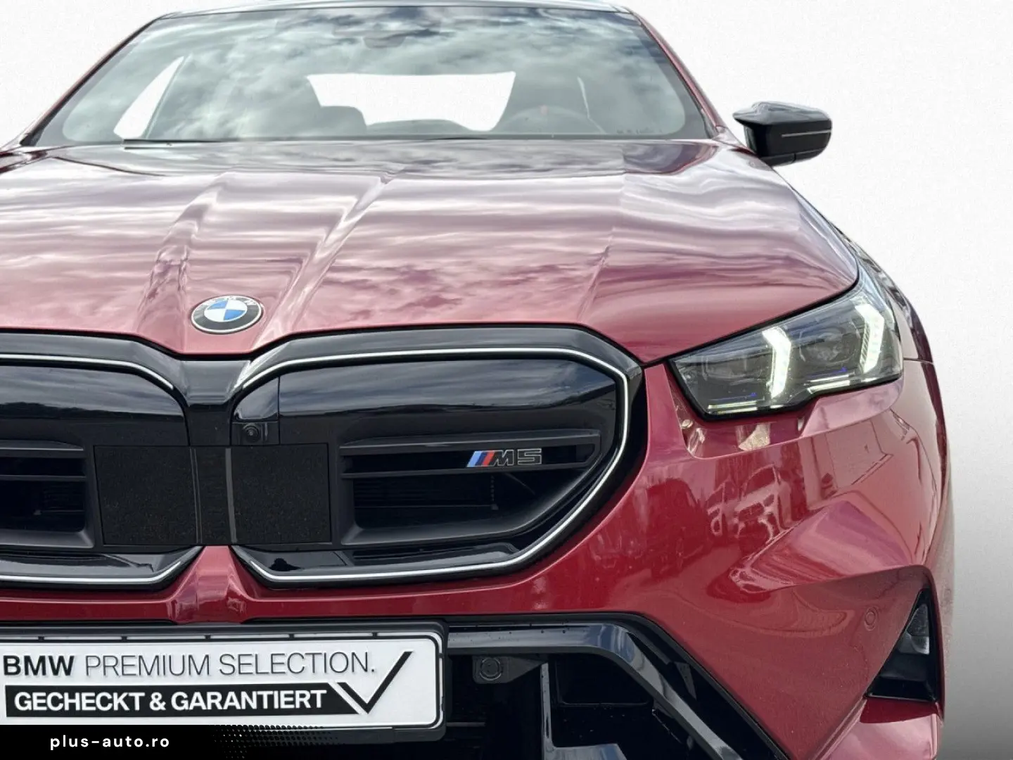 BMW M5 M DRIVERS Package 360  DAProf Pano AHK B W
