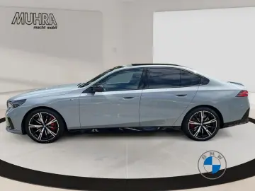 BMW i5 M60 xDrive M Sport Pro 20  DA PA Prof Pano
