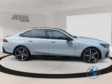 BMW i5 M60 xDrive M Sport Pro 20  DA PA Prof Pano