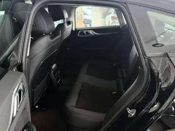 BMW i4 eDrive40 Gran Coupe (G26)  LED HiFi KAM DAB