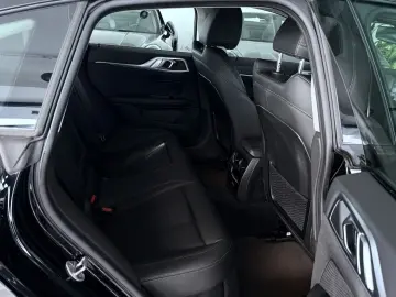BMW i4 eDrive40 Gran Coupe (G26)  LED HiFi KAM DAB
