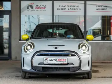 Mini Cooper SE Electric auto
