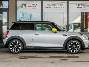 Mini Cooper SE Electric auto