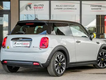 Mini Cooper SE Electric auto