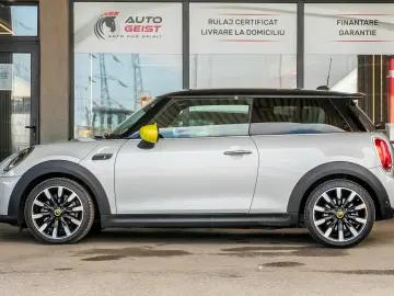 Mini Cooper SE Electric auto