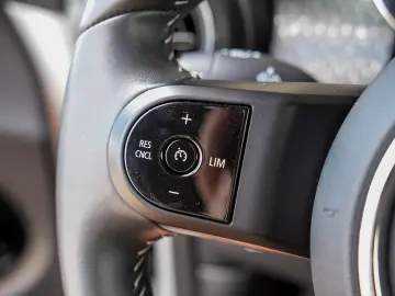 Mini Cooper SE Electric auto